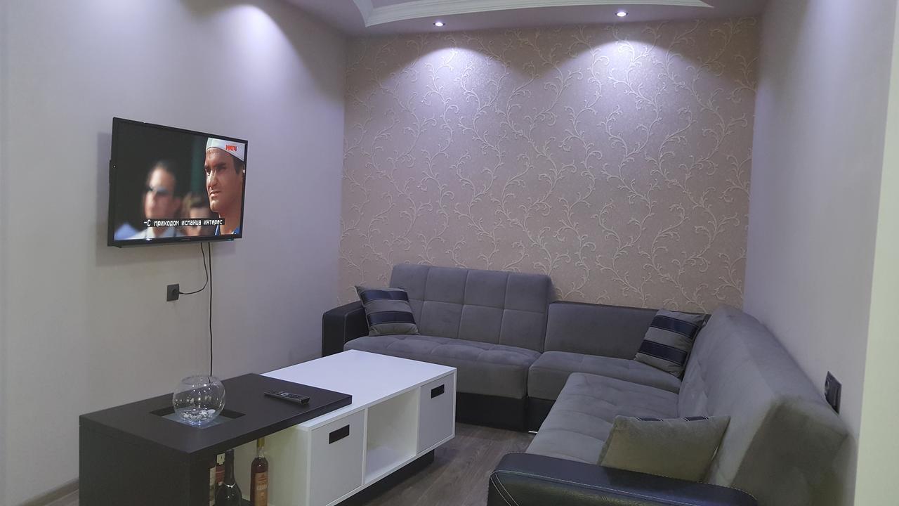 Tedo Apartment Batumi Bagian luar foto